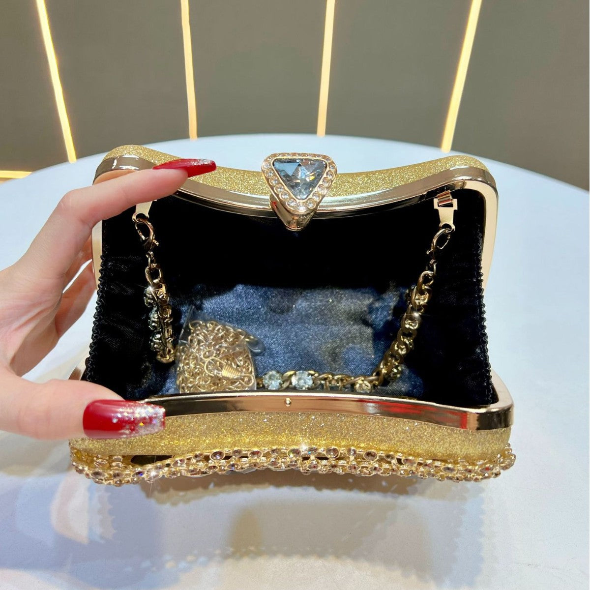 Chic Rhinestone Hollow-Out Evening Bag for Women, A Sparkly Chain Top-Handle Crossbody Shoulder Handbag Perfect for Banquets & Special Occasions