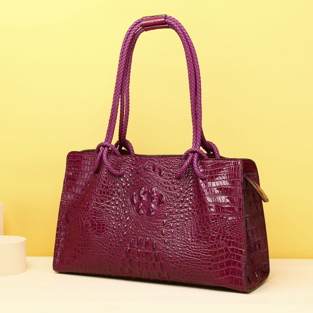 New Arrival Croc-Effect Classic Tote Bag for Women, A Large Capacity Shoulder Crossbody Handbag with Croc-Pattern Design