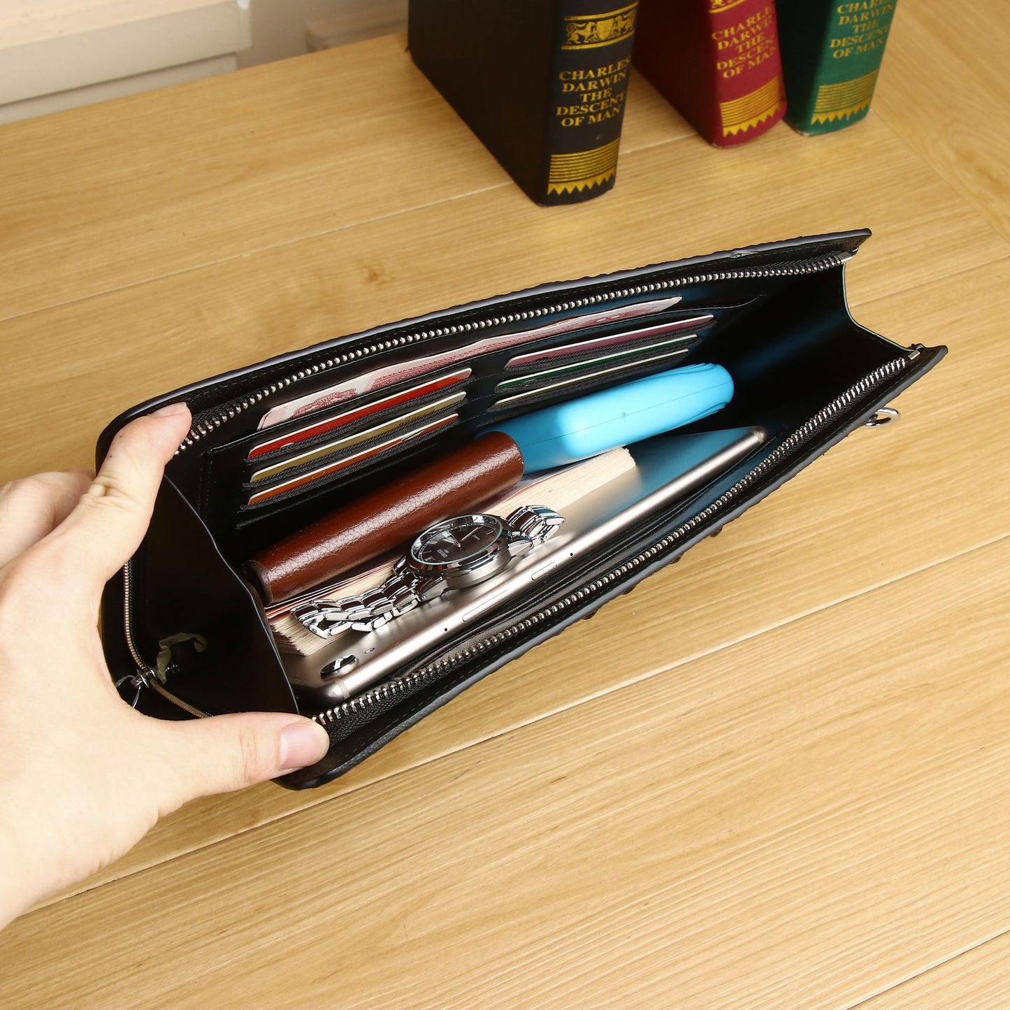 New Arrival Croc-Effect Large Clutch Bag for Men, A High-End Envelope Wallet with Casual Business Design, Perfect Document Organizer