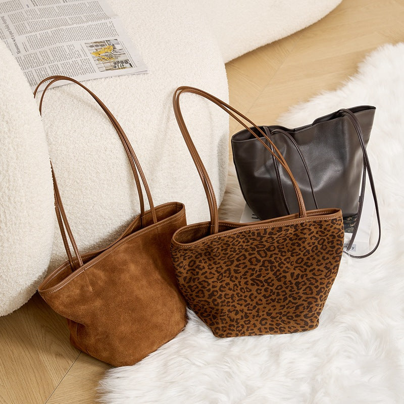Genuine Leather Leopard Print Shoulder Bag for Women, New Niche Vintage Commute Underarm Tote Purse, Premium Everyday Handbag for Ladies