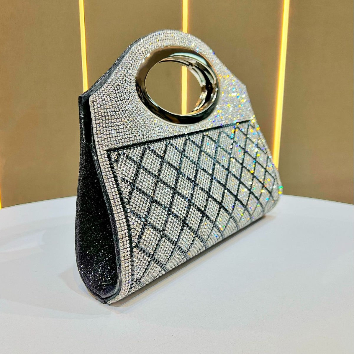 Dazzling Rhinestone Embellished Evening Clutch for Women, A Sparkly Top-Handle Banquet Bag Perfect for Cheongsam Formal Dresses Parties & Special Occasions