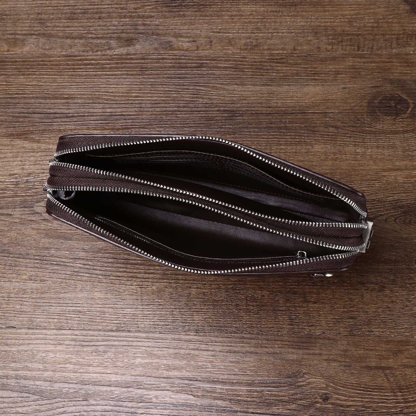 New Arrival Distressed Croc-Effect Clutch Bag for Men, A Large Capacity Casual Document Wallet with Double-Zip & Combination Lock