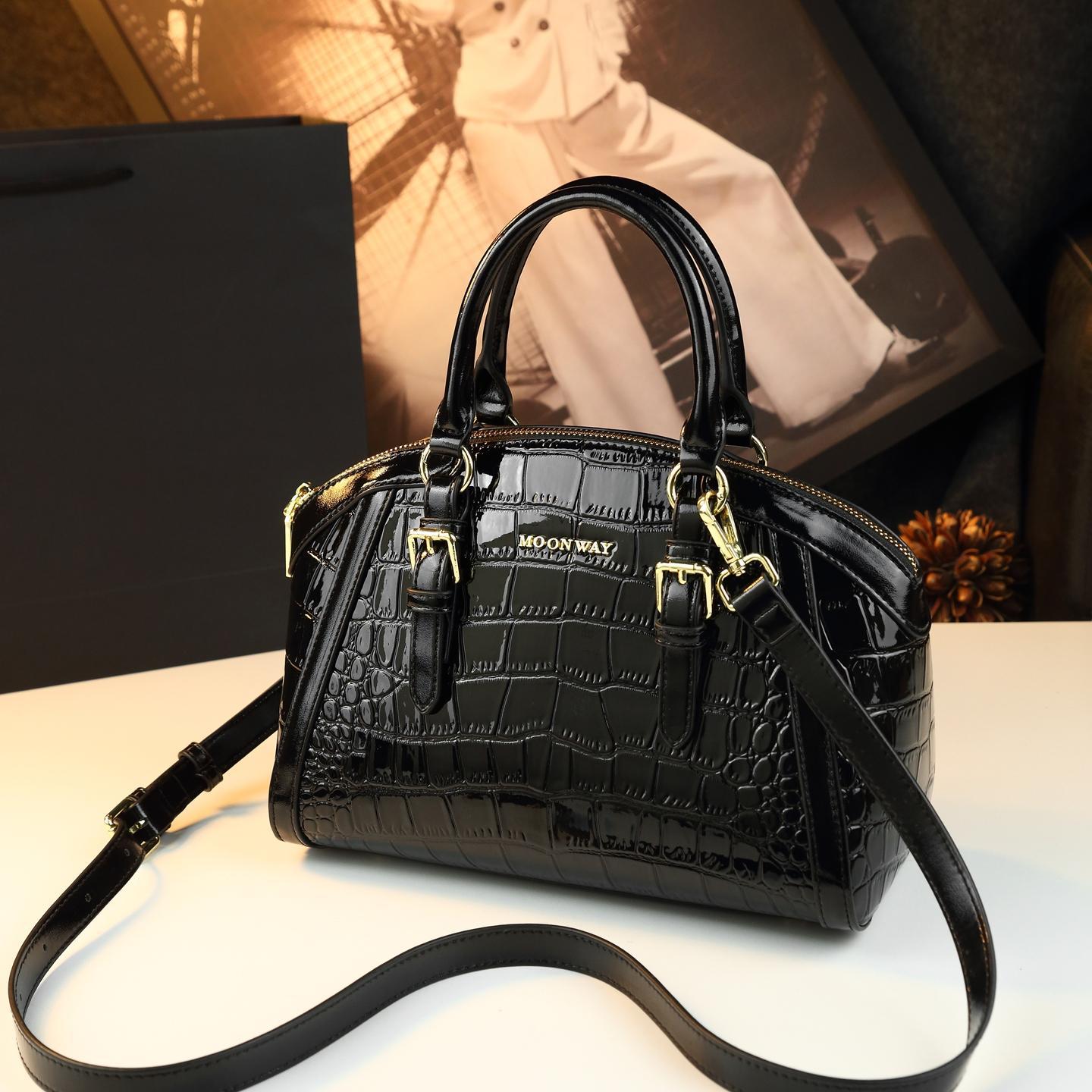 New Arrival Structured Croc-Effect Shell Bag for Women, A Light Luxury Shoulder Crossbody Top-Handle Handbag with Casual Style, Perfect for Moms