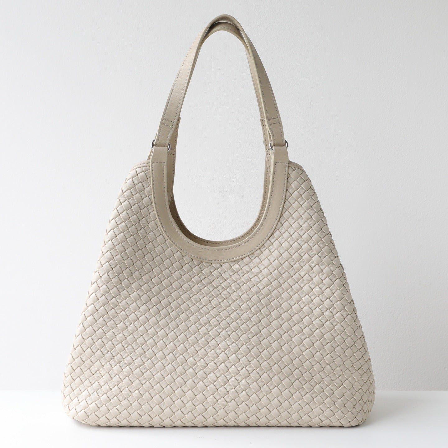 Woven Tote Bag for Women Large Capacity Relaxed Commuter Shoulder Handbag, Premium Versatile Purse with Natural Textured Design