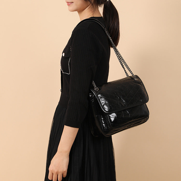 Spacious Quilted Chain Messenger Shoulder Underarm Bag for Women | Classic Trendy Genuine Leather Handbag with Premium High-Quality Finish | Versatile Everyday Purse for Work, Errands & Chic Style