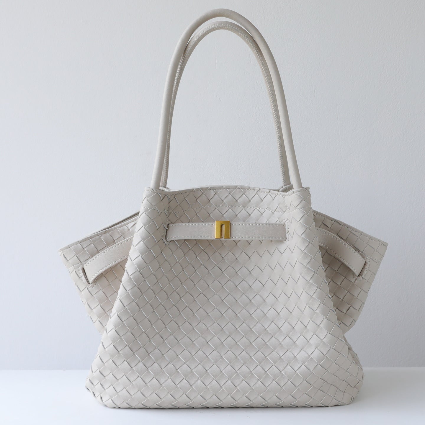 Pleated Wing Woven Tote Bag for Women Minimalist Large Capacity Shoulder Handbag, Lightweight Commuter Purse with Elegant Draped Design