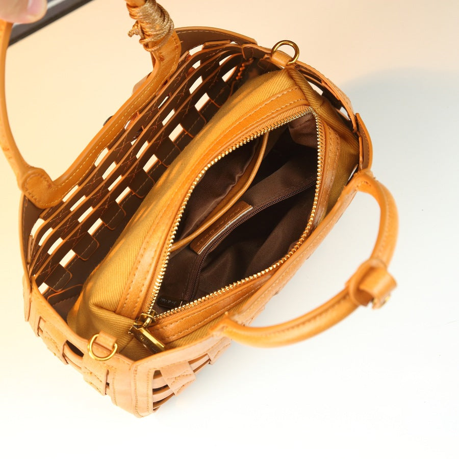 Woven Hollow Small Bucket Bag Set for Women Summer Commuter Purse with Horse Keychain & Detachable Pouch, Exquisite Going-Out Handbag with Artisan Design