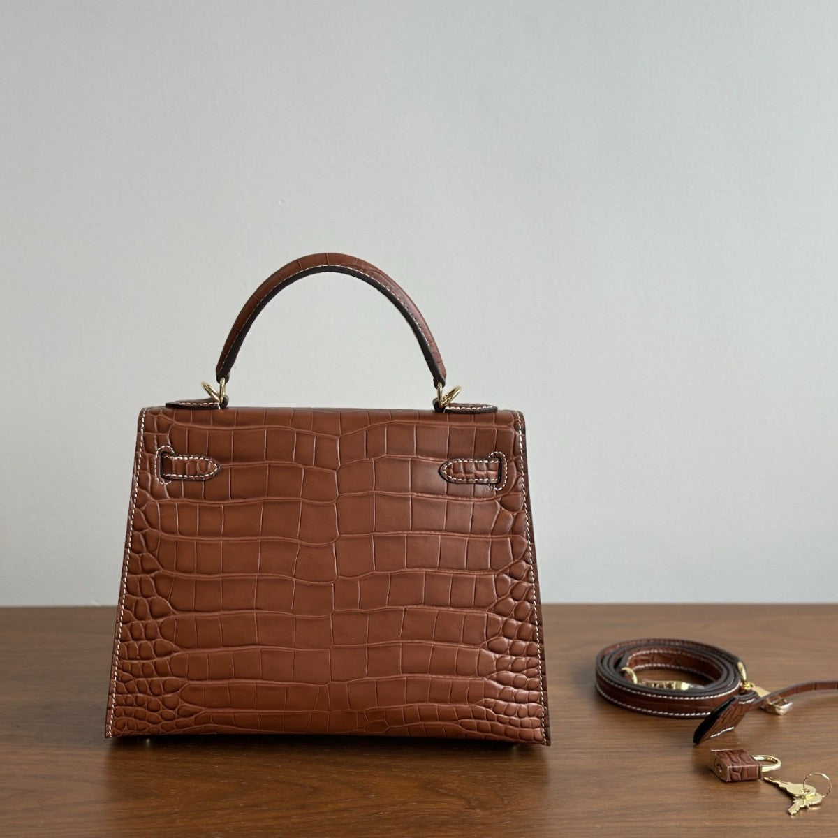 Genuine Top Layer Cowhide Crocodile-Embossed Kelly-Style Bag for Women, 2026 Bestseller External Stitching Shoulder Top Handle Purse, Premium Fashionable Handbag for Ladies