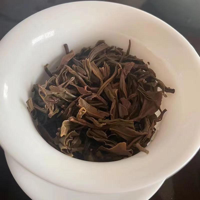 357g Yunnan Tongqinghao Puerh Tea 2008 Aged Pu-erh Raw Tea Cake Raw Pu'er Tea