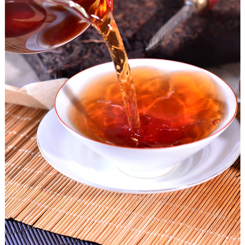 250g Organic Black Tea Yunnan Pu'er Tea Ripe Tea Brick Menghai Aged Brick Tea