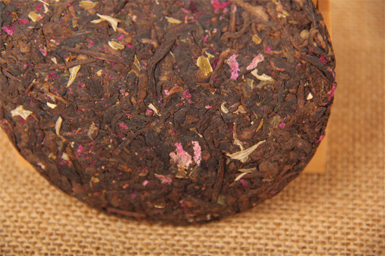 Rose Flavored Tea Healthy Pressed Tea Yunnan Organic Ripper Puer Tea100g-
