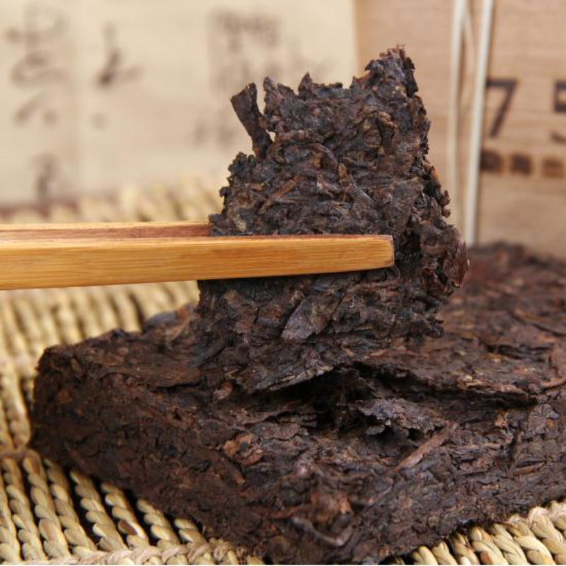 250g Yunnan Ripe Puerh Tea Menghai 2013 Pu-erh Cooked Tea Brick 7562 Pu'er Tea