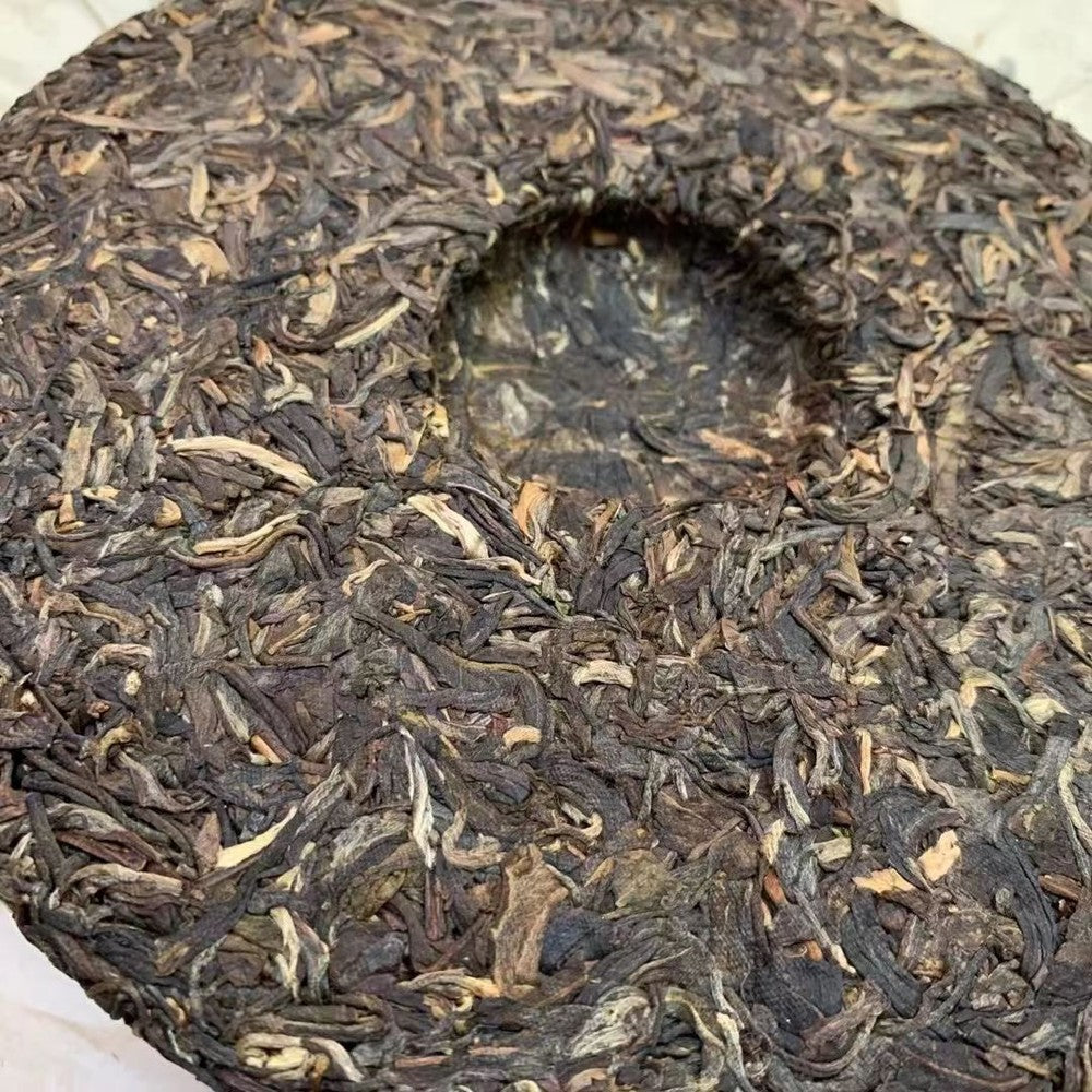 357g 2024 Banzhang Pu-erh Raw Tea Cake Chinese Puer Tea Yunnan Organic puer tea