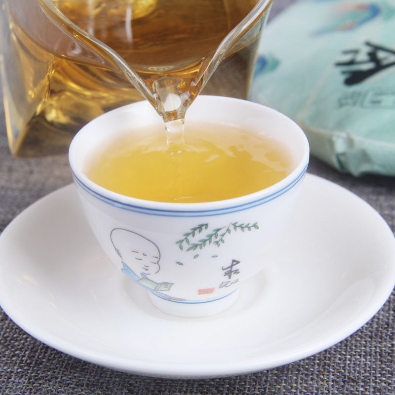 200g Old Tree White Tea Cake Gongmei Organic White Tea Chinese Premium White Tea