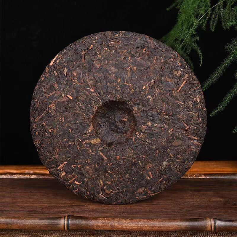 Yunnan Old Puerh cooked Pu'er Tea Cake Ripe puerh Tea pu-erh tea QiZhiBeeng tea
