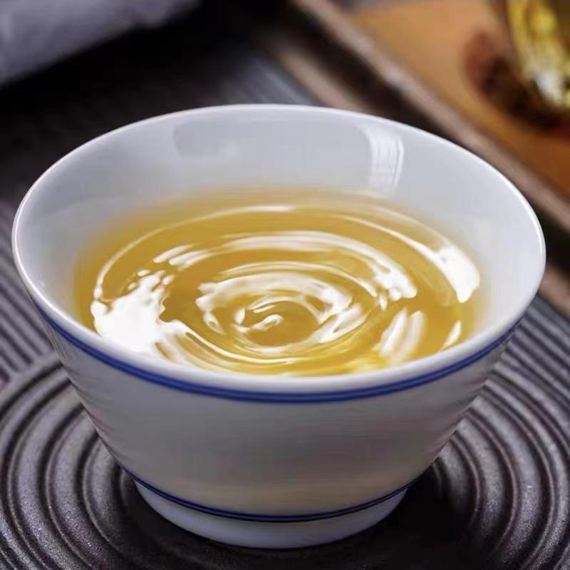 Yunnan Menghai Puerh Tea Pu'er Green Tea 250g Laobanz Slope Pu-erh Tea Brick-