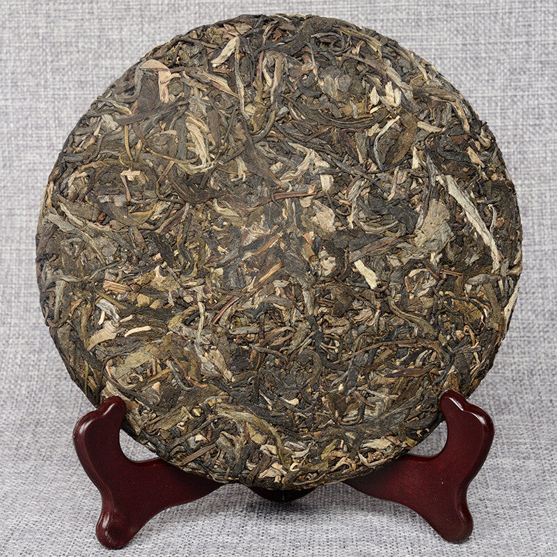 Pu'er Tea Spring Tea Ancient Tree Tea Yunnan Seven Seed Cake Tea 357g