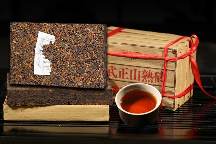 YiWuZhengShan GongTing Puer tea pu'erh Ripe tea ChenXiang cooked Puerh tea