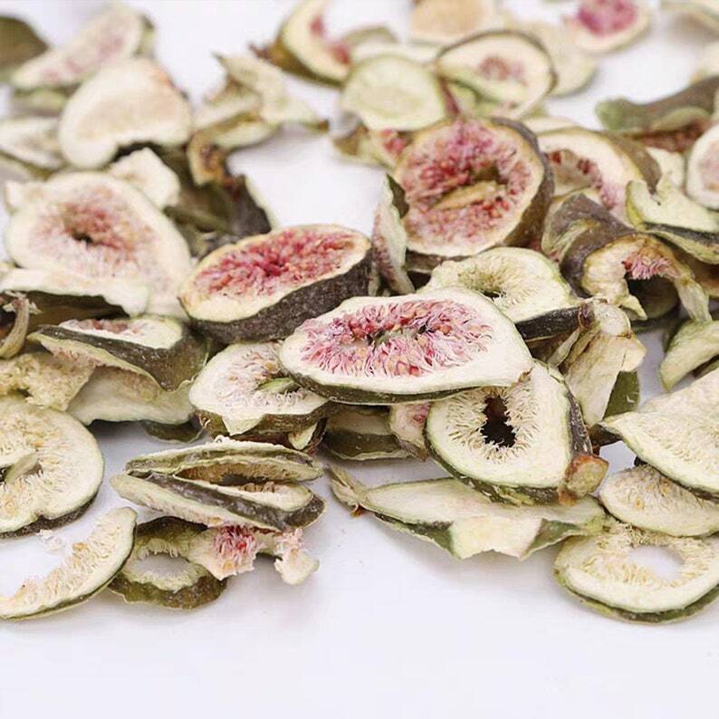 Fig slices,Fig tea,Fig fruit tea,blooming fruit tea,Good fruit Fig tea,fruit tea