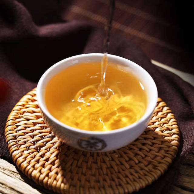 ChinaTea Zodiac Pig Pu'er Tea Raw 357g Menghai Big Leaf Green Cake Shen Tea