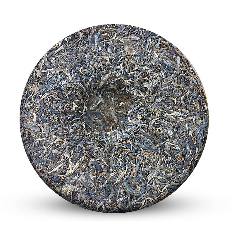 Menghai Pu'er Tea New Style Fengzhai Raw Tea Chenyun Ancient Tree Front Tea