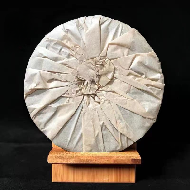 357g Yunnan Pu'er Tea 2003 Yiwu Spring Pu-erh Raw Tea Cake Aged Puerh Sheng Tea