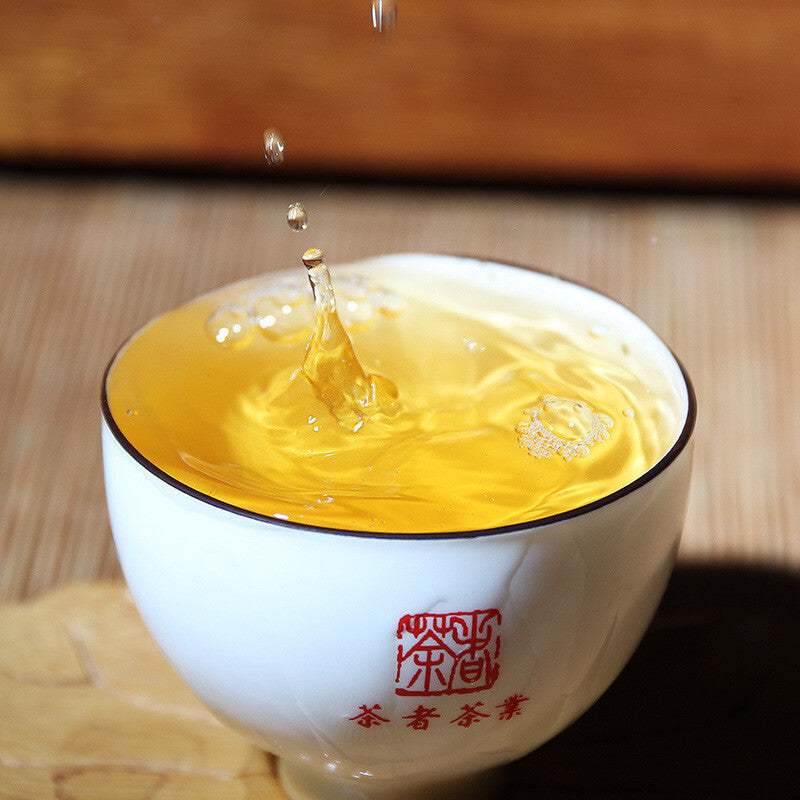 Spring Tea Yunnan Pu'er Tea Raw Tea Cake Iceland 357g Qizibing Tea