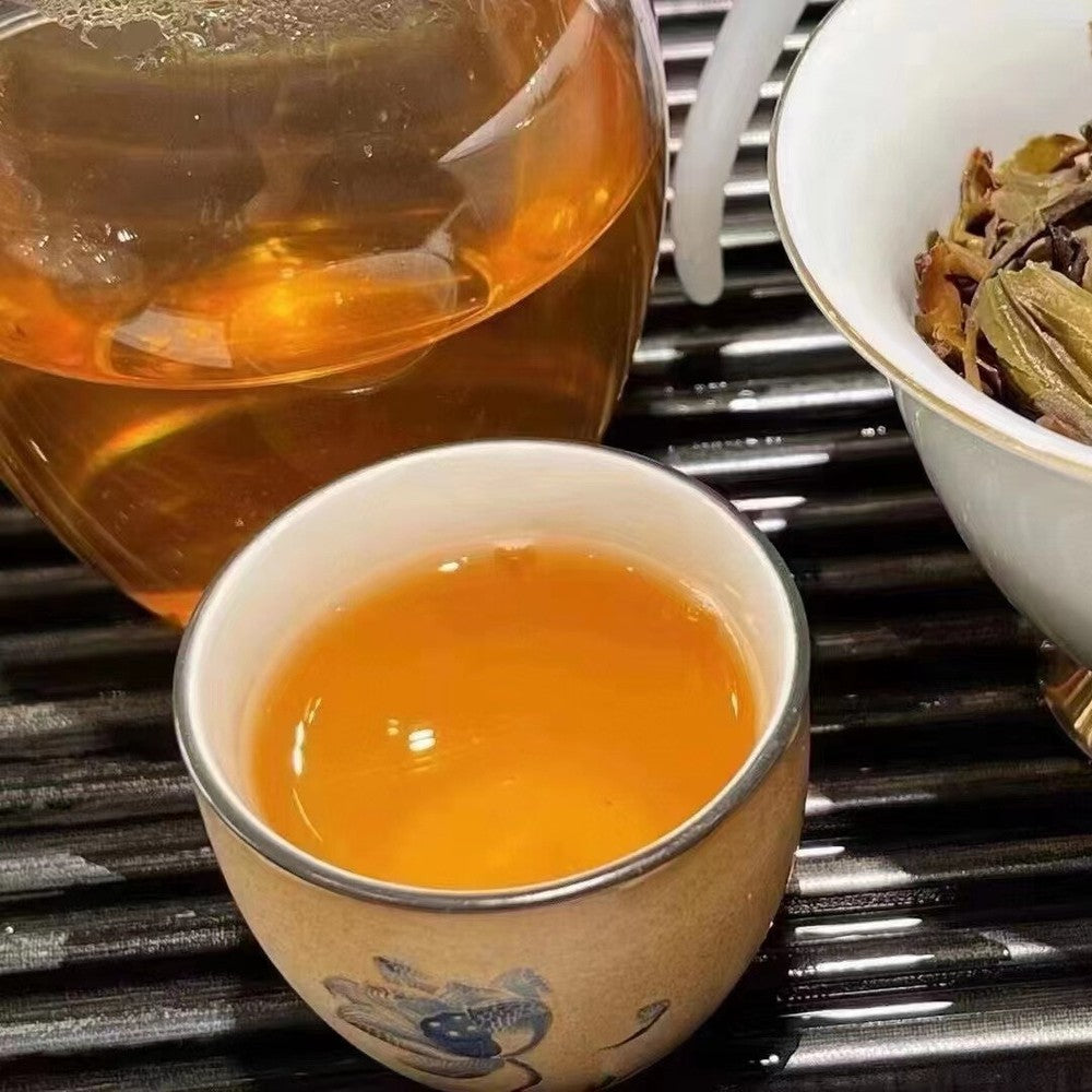 357g Yunnan Aged Raw Puerh Tea Cake 2009 Nannuoshan Sheng Pu'er Tea Pu-erh Tea
