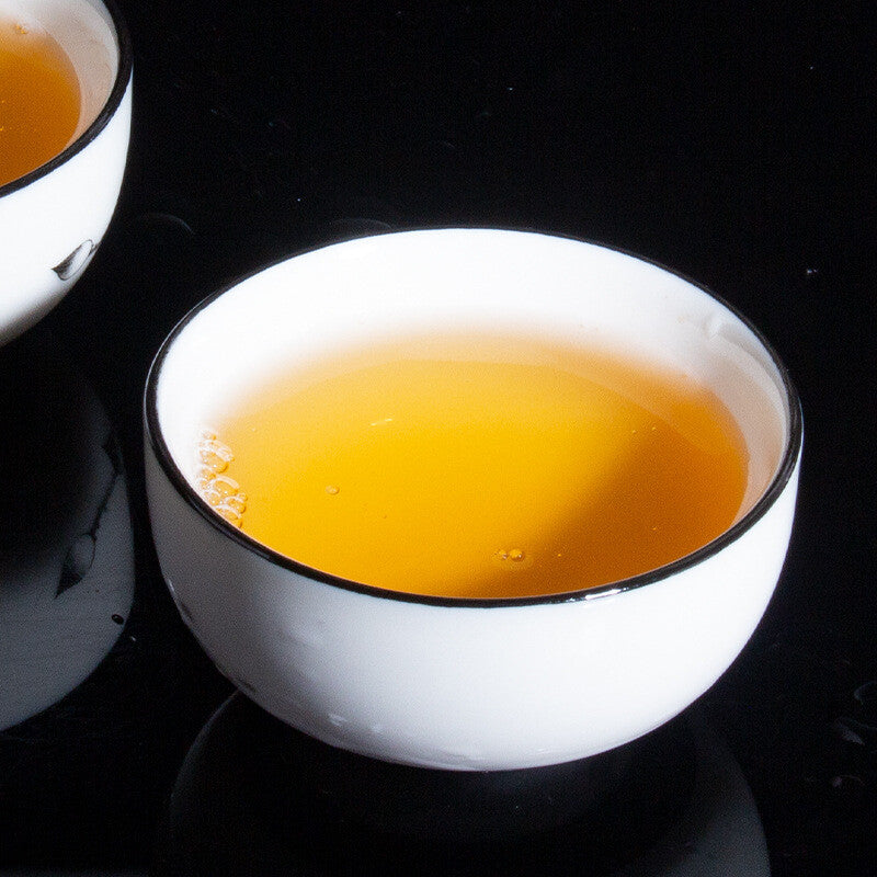300g Manzon Yunnan Pu'er tea raw tea leaves old tree pine pressed brick tea