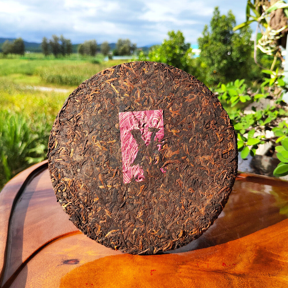 Golden Needle Pu'er Ripe Tea Palace Golden Bud Pu'er Tea Cake Aged Tea 12.6oz