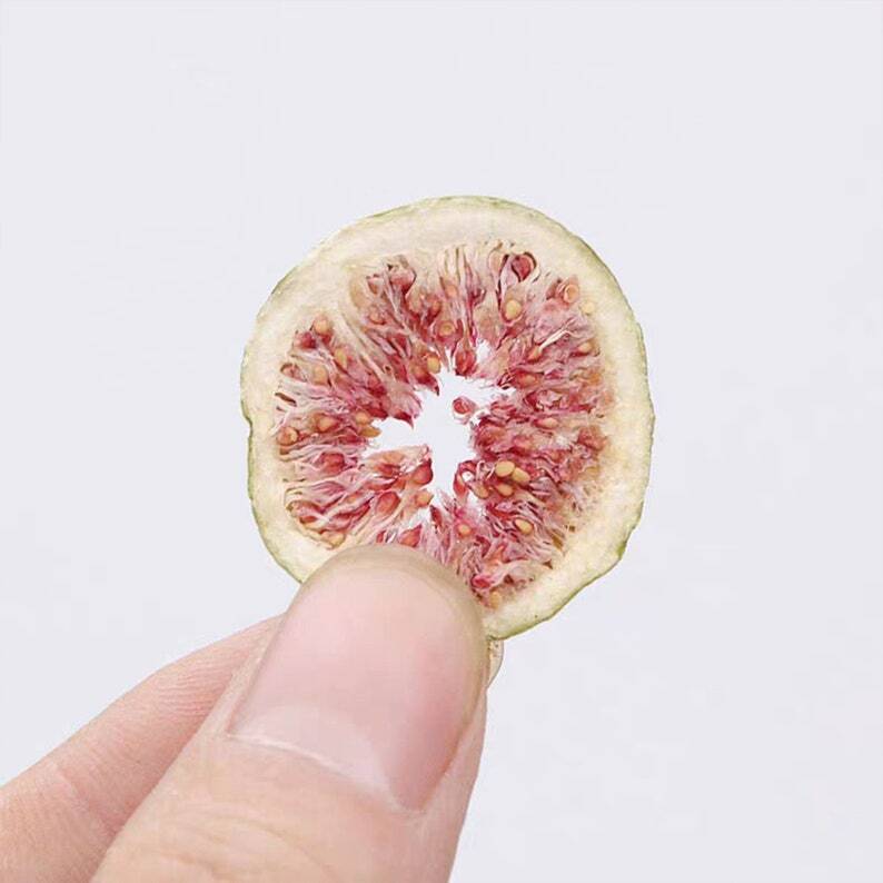 Fig slices,Fig tea,Fig fruit tea,blooming fruit tea,Good fruit Fig tea,fruit tea