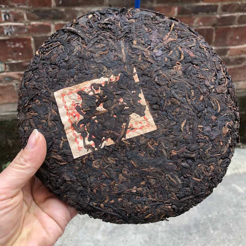 Yunnan Long Ma Tong Qing Yiwu Mt. Old Tea Puerh Tea Cake Ripe Puer Tea 357g