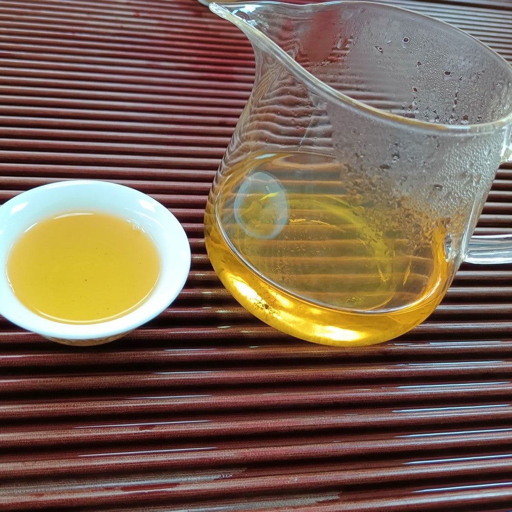 357g Yunnan TAETEA Menghai Dayi 7582 Classic Raw Pu'er Tea Puerh Tea 2201