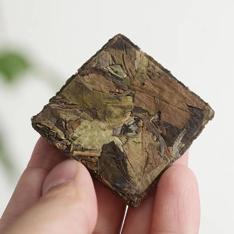 250g Mini Pu'er Tea Brick Yunnan White Puerh Raw Tea Pu-erh Green Tea Benefits