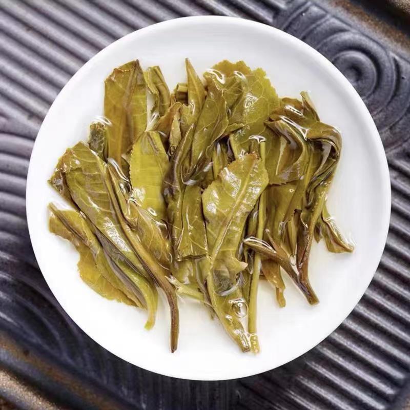 Yunnan Menghai Puerh Tea Pu'er Green Tea 250g Laobanz Slope Pu-erh Tea Brick-