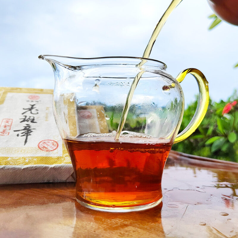 Aged Pu'er Cha Tea Lao Ban Zhang Gold Leaf Lao Tea Brick Tasty Black Tea 200g