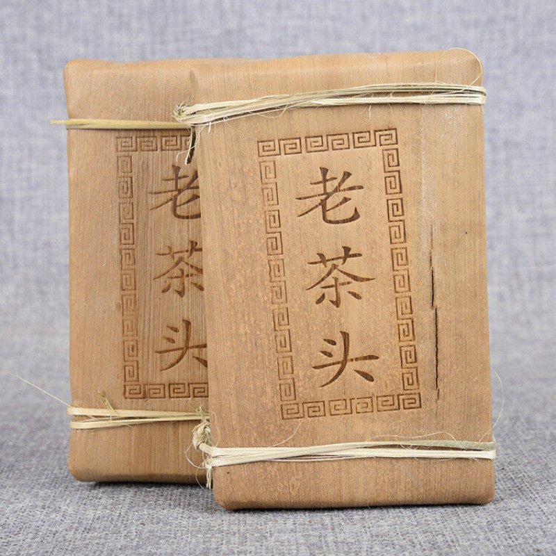 250g/8.8oz Natural Black Tea Pu-erh Tea Tea Head Golden Bud Brick Ripe Tea Brick