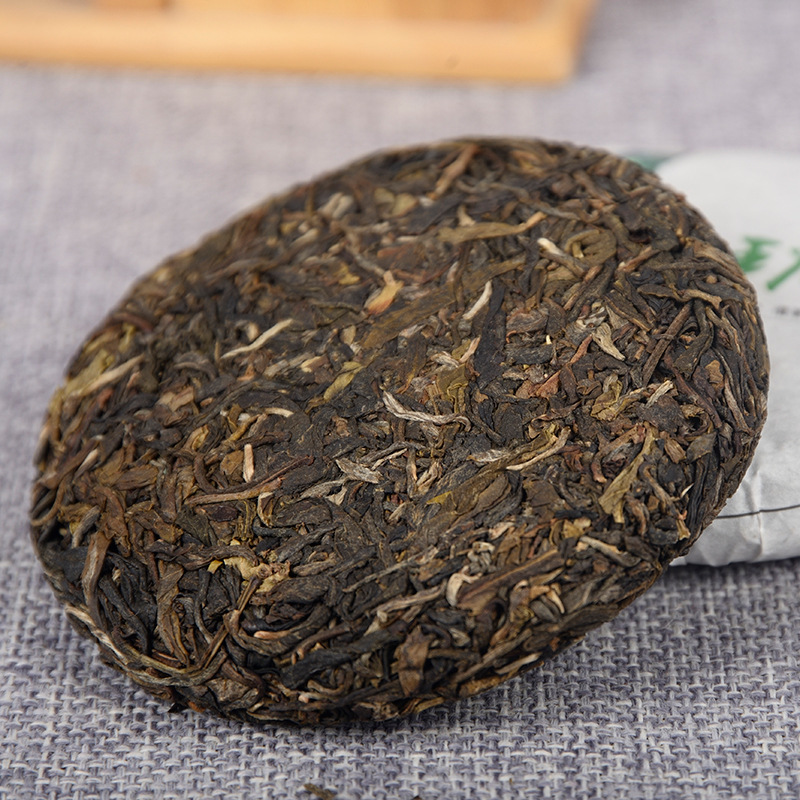 100g Small Yunnan Raw Puerh Tea Cake Laobanzhang Pu-erh Tea Organic Green Tea