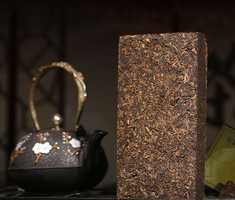 Puer Ripe Tea 1KG Eight Years Old Pu' Er Tea Brick Puerh Cooked Pu'Erh tea 1000g