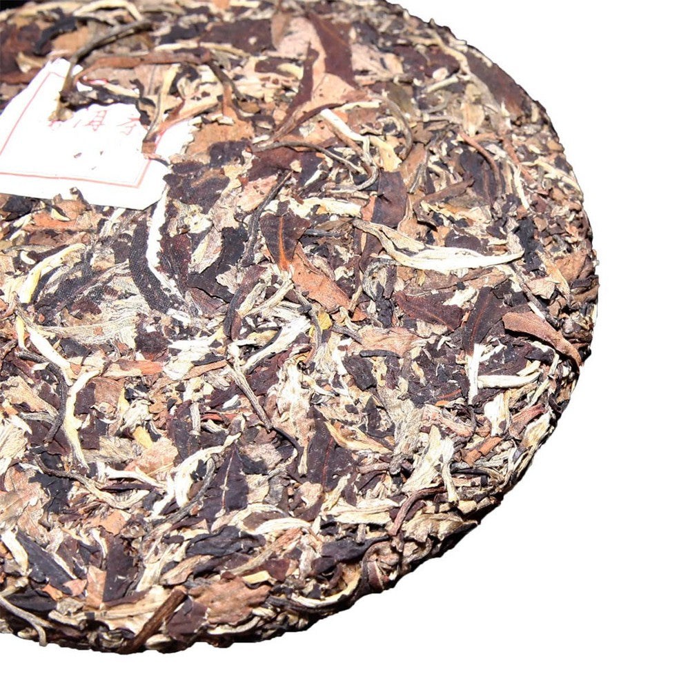 Pu erh Tea Moonlight White Yueguangbai Beauty Green Tea 357gPu'erTea Cake -