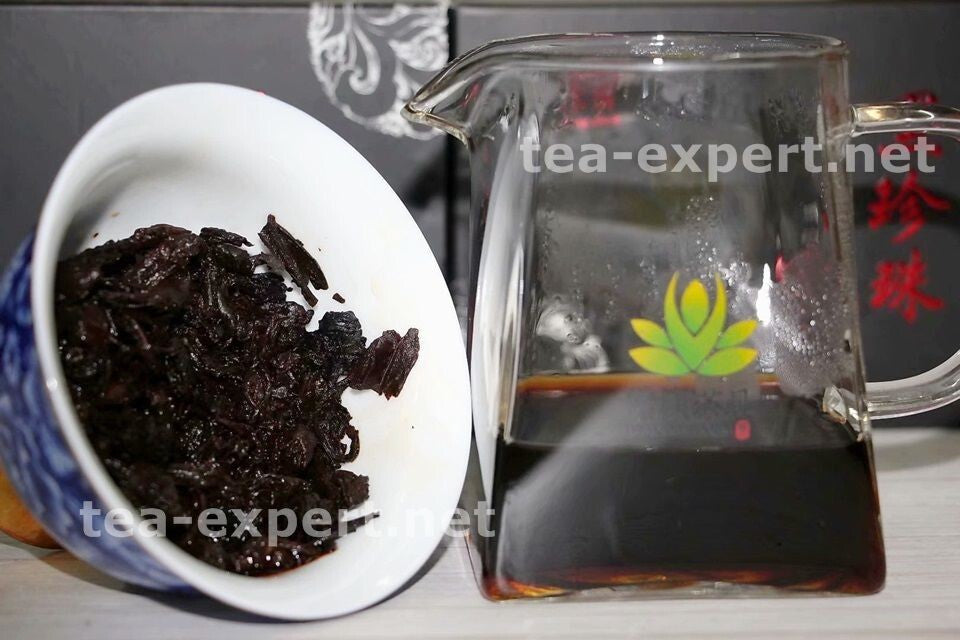 Xin Wen puer tea "Black Pearl" brick tea 2022 (cooked tea) He Zhen Zhu