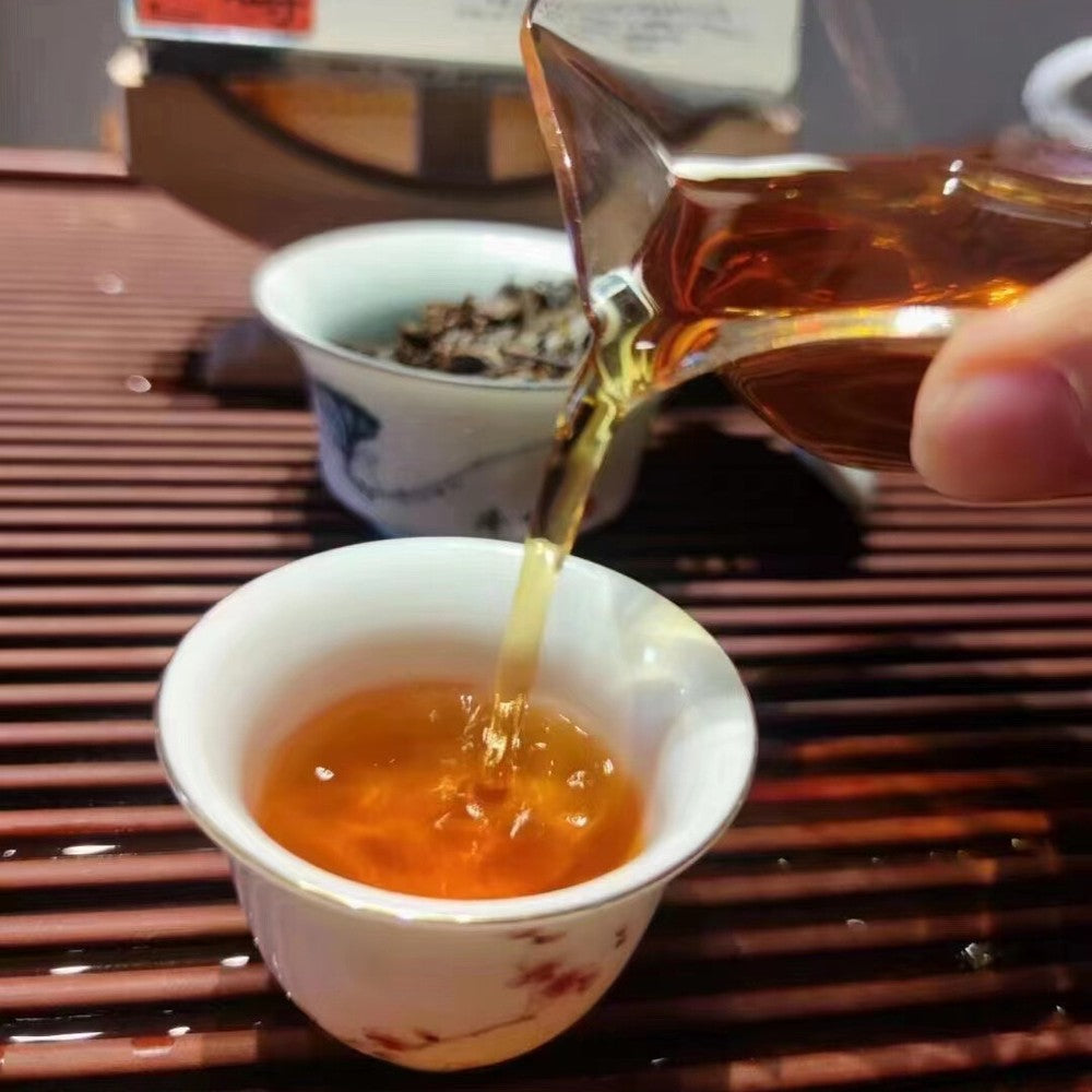 250g Yunnan Old Puerh Ripe Tea Cake 1998 Aged Cooked Pu'er Brick Tea Pu-erh Tea