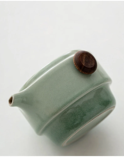 Ceramic Teapot with 2 Cups Chinese Tea Set Gongfu Teaware