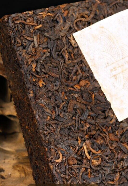Old Tea Pu'er Mature Tea Spring Pu'er Tea Brick Cooking Yiwu Pu'er City Pu'er Tea-
