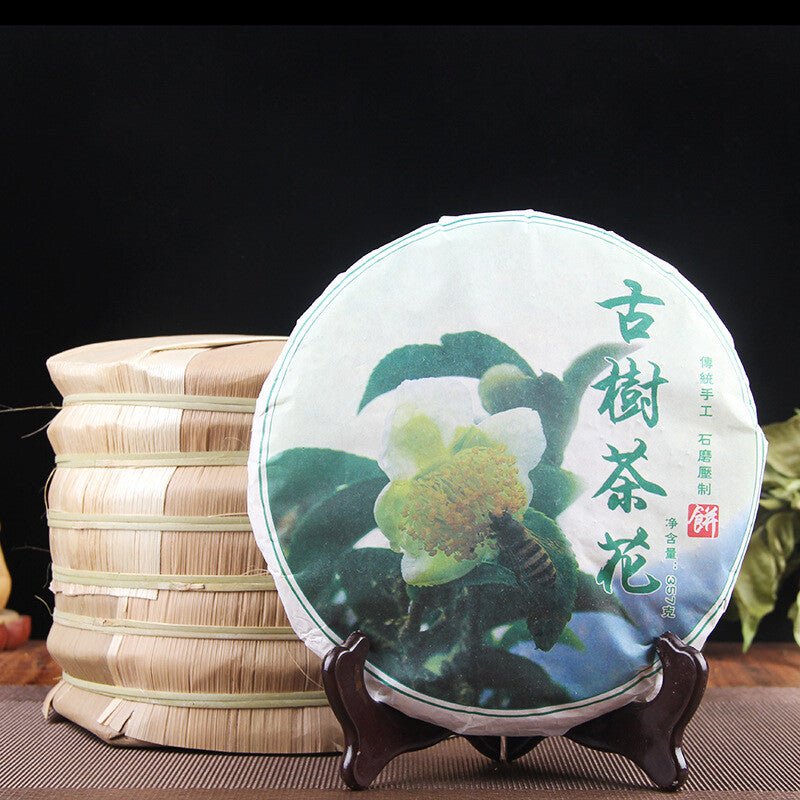 Pu-erh Tea Cake Raw Tea 357g Tea Flower Pu-erh Cake 谷花普洱茶饼生茶357g茶花普洱饼大雪山茶区普洱茶叶