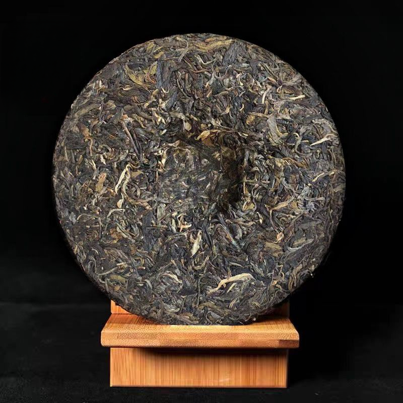 357g Yunnan Old Puerh Tea 2011 Yiwu Aged Pu-erh Raw Tea Cake Chinese Pu'er Tea