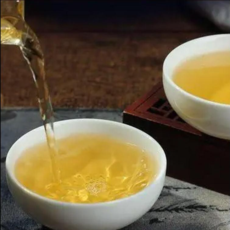 200g Yunnan Old Puerh Tea Cake Laobanzhang Ripe Pu-erh Tea Chinese Raw Pu'er Tea