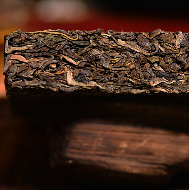 Pu'er Raw Tea 1KG Five Year Old Pu'er Tea Brick Unboiled Pu'er Tea-