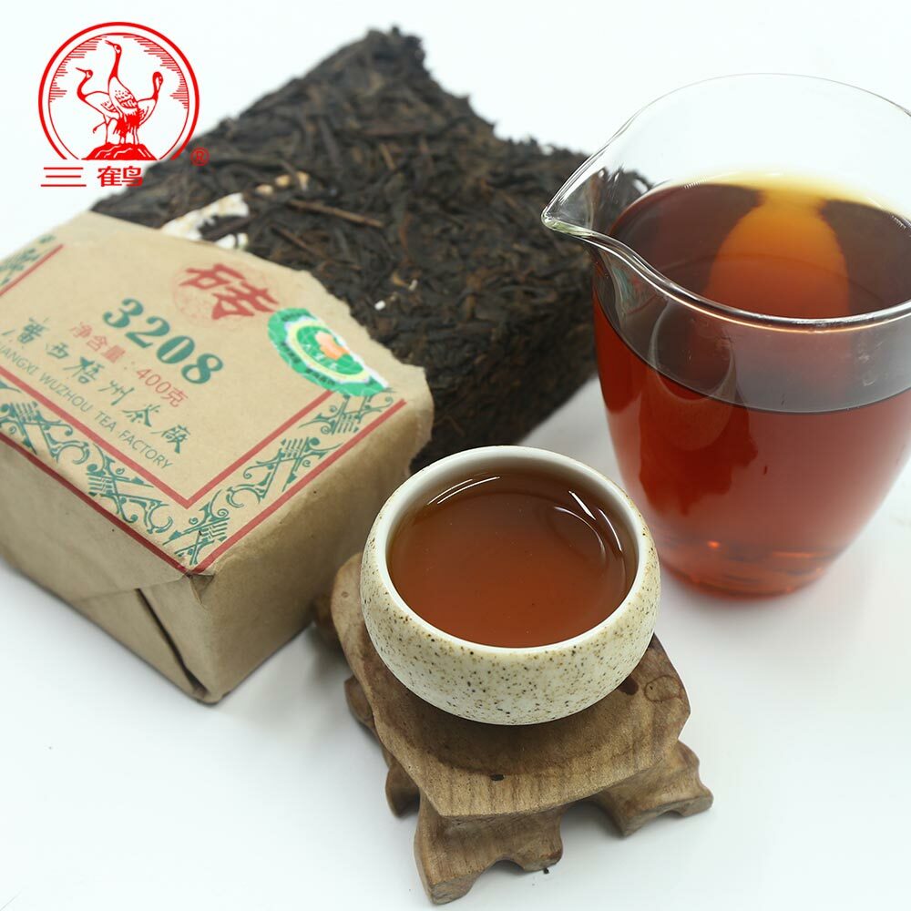 2014 Three Cranes Sanhe Liu Pao Tea 3208 Golden Flower Dark Tea China Tea 400g