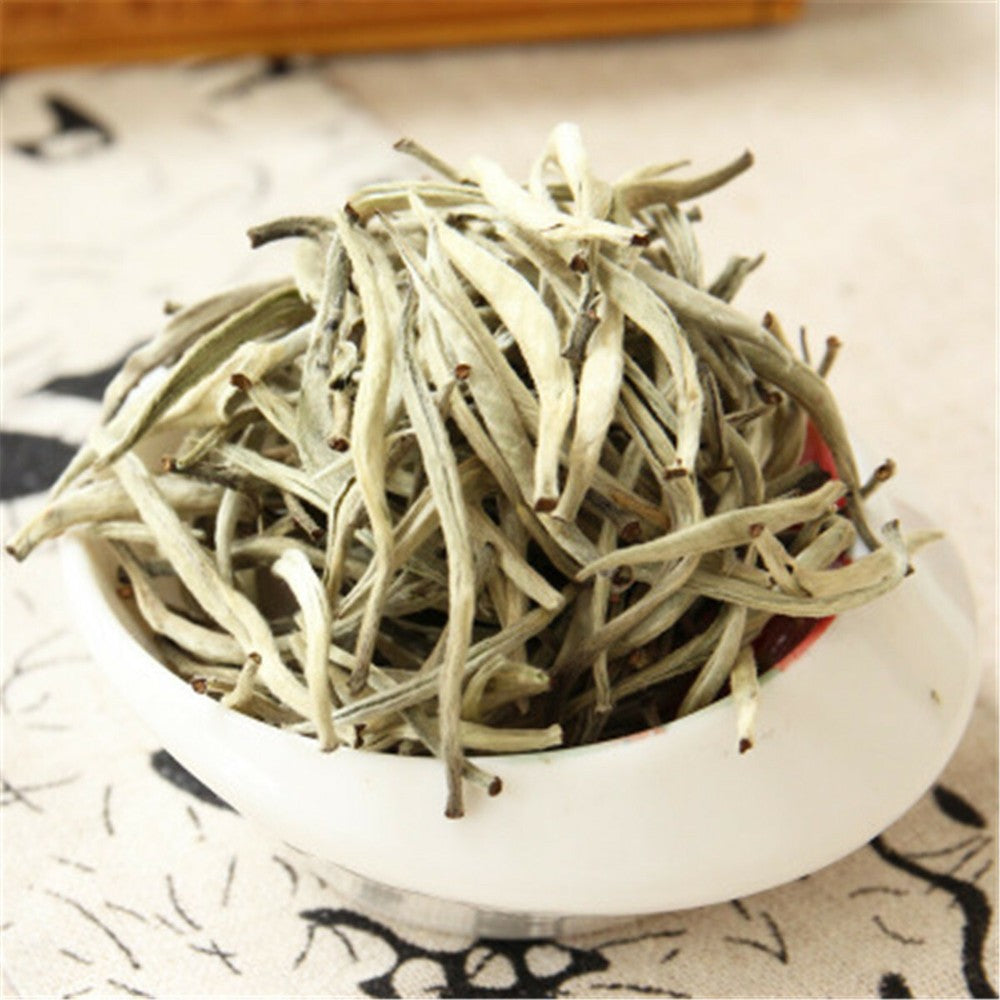 Chinese Natural Tea Bai Hao Yin Zhen Silver Needle White Tea Loose Leaf Buds Tea